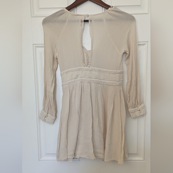 ILLA ILLA Dress - Picture 5 of 8